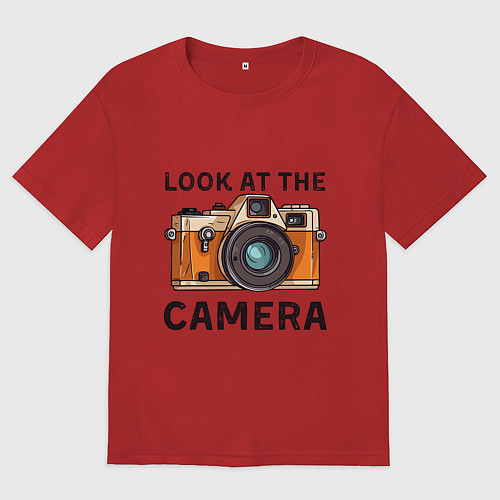 Женская футболка оверсайз Смотри в мою камеру / Красный – фото 1