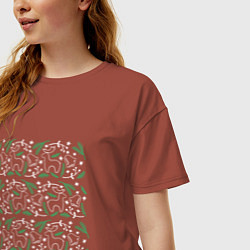 Футболка оверсайз женская Рождественский узор с оленями, цвет: кирпичный — фото 2
