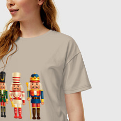 Футболка оверсайз женская Оловянные солдатики, цвет: миндальный — фото 2