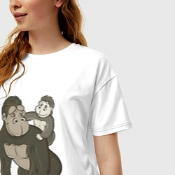 Футболка оверсайз женская Мультяшная горилла с детенышем, цвет: белый — фото 2