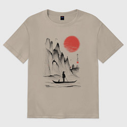 Футболка оверсайз женская Традиционный японский пейзаж с рыбаком и горами, цвет: миндальный
