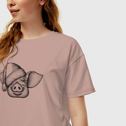 Футболка оверсайз женская Хрюшка новогодняя, цвет: пыльно-розовый — фото 2