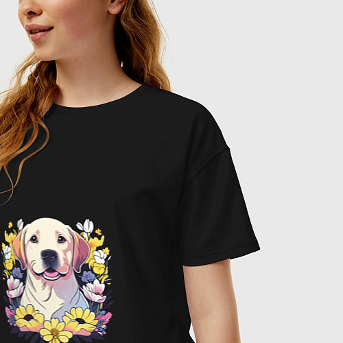 Женская футболка оверсайз Лабрадор-ретривер среди цветов / Черный – фото 3