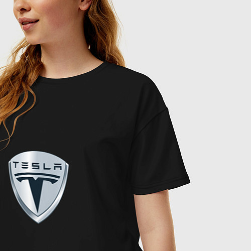 Женская футболка оверсайз Tesla logo / Черный – фото 3