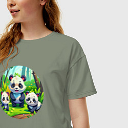 Футболка оверсайз женская Панды в бамбуковом лесу, цвет: авокадо — фото 2