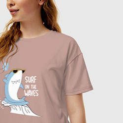 Футболка оверсайз женская Акула на волнах, цвет: пыльно-розовый — фото 2