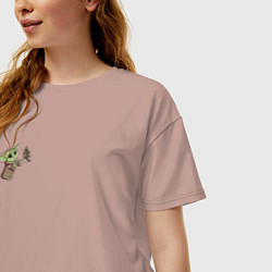 Футболка оверсайз женская Малыш - Беби Йода, цвет: пыльно-розовый — фото 2