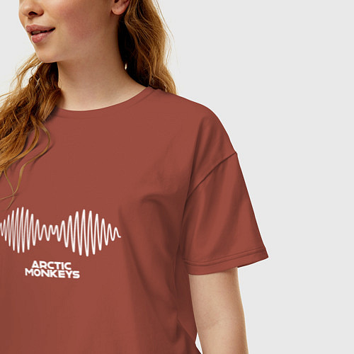 Женская футболка оверсайз Arctic Monkeys logo / Кирпичный – фото 3