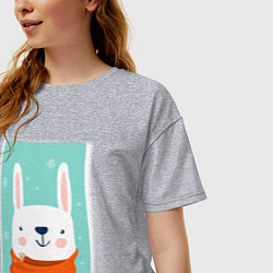 Футболка оверсайз женская Снежный заяц с шарфом, цвет: меланж — фото 2