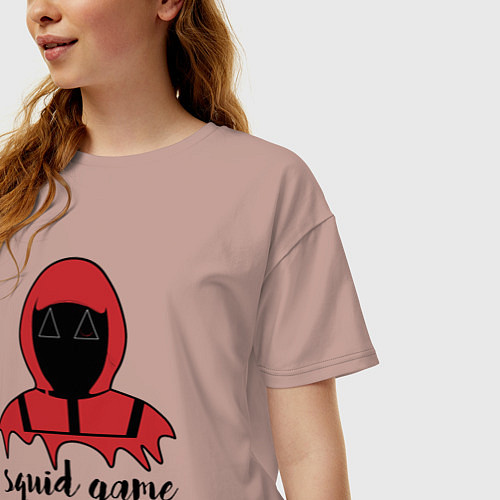 Женская футболка оверсайз Squid game man / Пыльно-розовый – фото 3