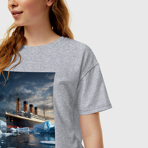 Женская футболка оверсайз Титаник плывет среди айсбергов / Меланж – фото 3