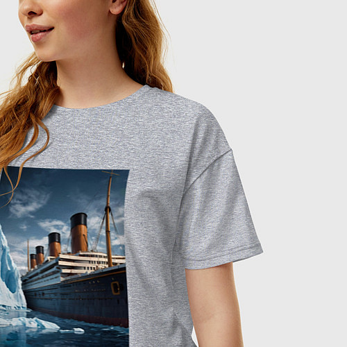 Женская футболка оверсайз Титаник плывет среди айсбергов / Меланж – фото 3