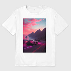 Футболка оверсайз женская Суперкар едет к океану, цвет: белый