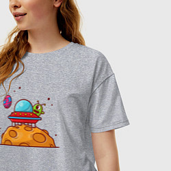 Футболка оверсайз женская Инопланетянин на луне, цвет: меланж — фото 2