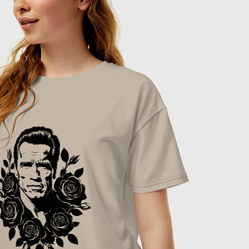 Женская футболка оверсайз Арнольд Шварценеггер в цветах / Миндальный – фото 3