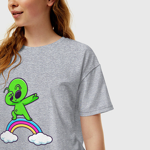 Женская футболка оверсайз Пришелец на радуге / Меланж – фото 3