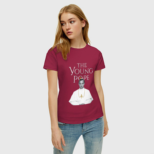 Женская футболка The Young Pope / Маджента – фото 3