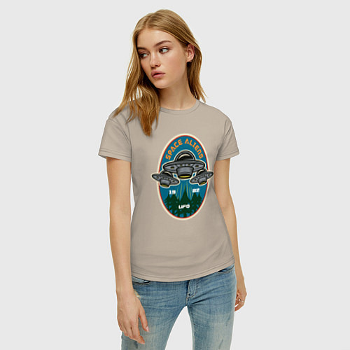 Женская футболка UFO / Миндальный – фото 3