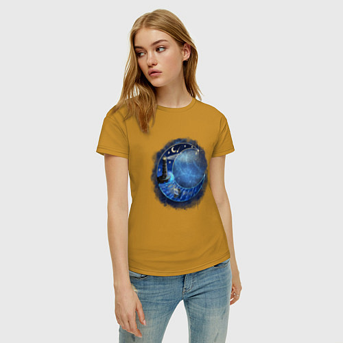 Женская футболка Лунная ночь у моря / Горчичный – фото 3