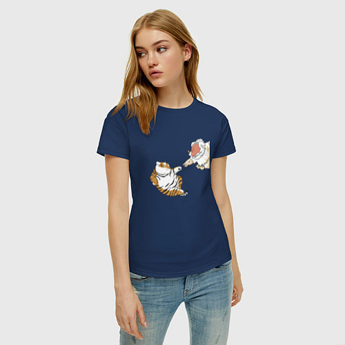 Женская футболка Сотворение тигрёнка - пародия на Микеланджело / Тёмно-синий – фото 3