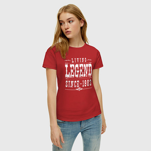 Женская футболка Живая легенда с 1982 года / Красный – фото 3