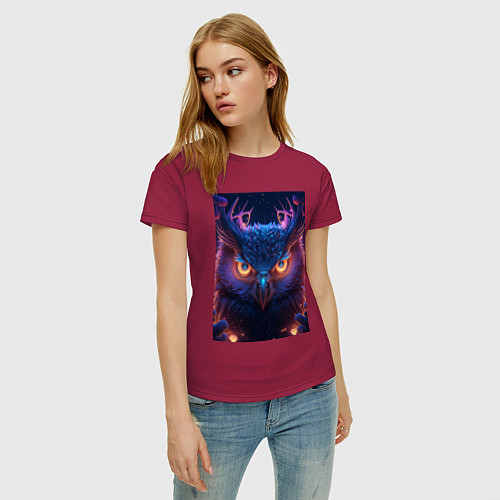 Женская футболка Ночная магическая сова / Маджента – фото 3
