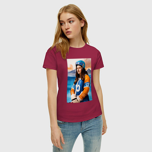 Женская футболка Мона Лиза - крайний нападающий / Маджента – фото 3