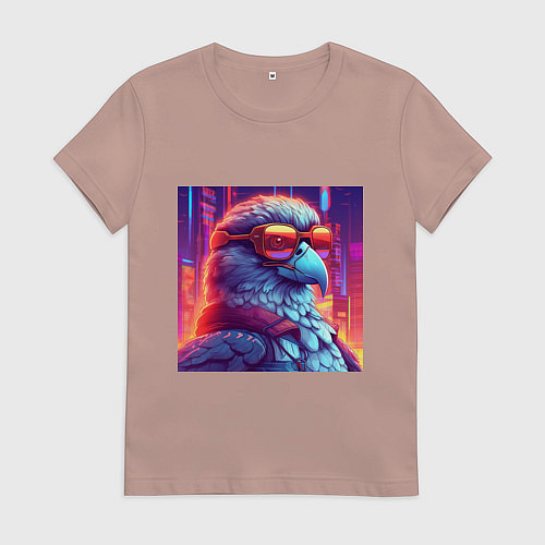 Женская футболка Сокол на фоне яркого неонового города / Пыльно-розовый – фото 1