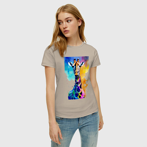 Женская футболка Маленький жирафёнок - Африка - акварель / Миндальный – фото 3