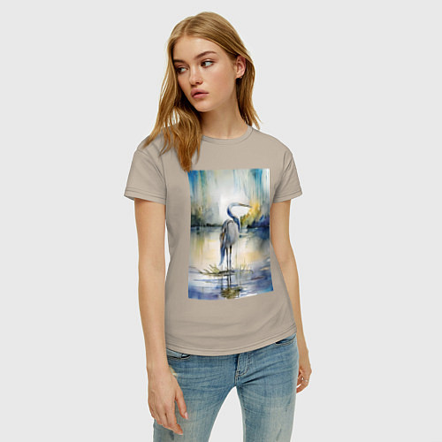 Женская футболка Цапля на озере - акварель - нейросеть / Миндальный – фото 3