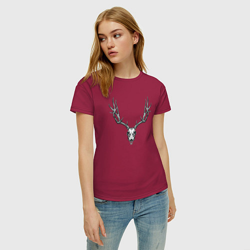 Женская футболка Череп оленя анфас / Маджента – фото 3