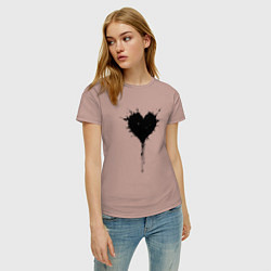 Футболка хлопковая женская Чернильное сердце, цвет: пыльно-розовый — фото 2