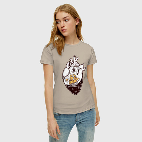 Женская футболка Сердце корабля / Миндальный – фото 3