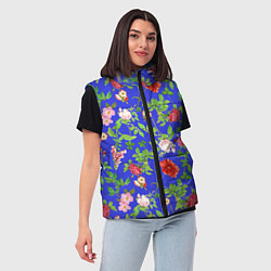 Женский жилет Цветочки - синий фон - паттерн, цвет: 3D-красный — фото 2