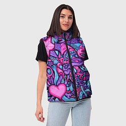 Женский жилет Узор розово-фиолетовый черепа и сердца, цвет: 3D-черный — фото 2