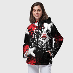 Ветровка с капюшоном женская ММА на фоне брызг красок, цвет: 3D-черный — фото 2